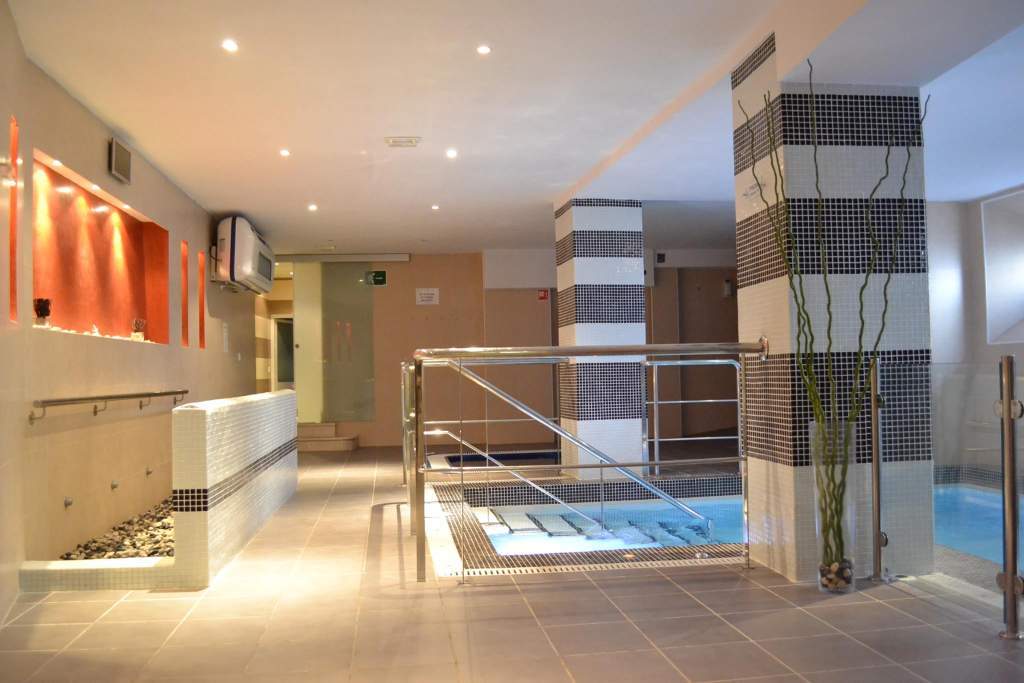 Hotel & Spa Plaza Arriate Exterior foto
